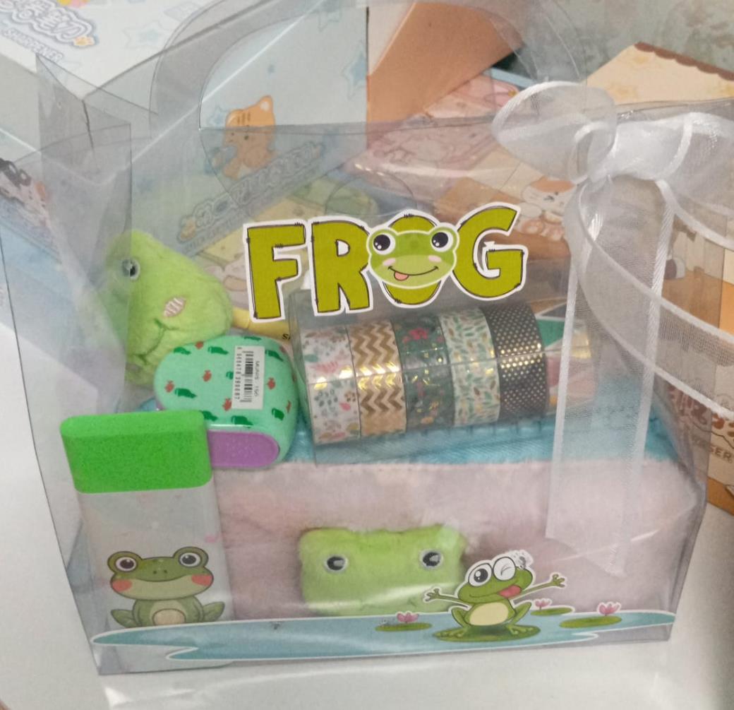 Munis Frog Temalı Kirtasiye Seti Peluş Çanta